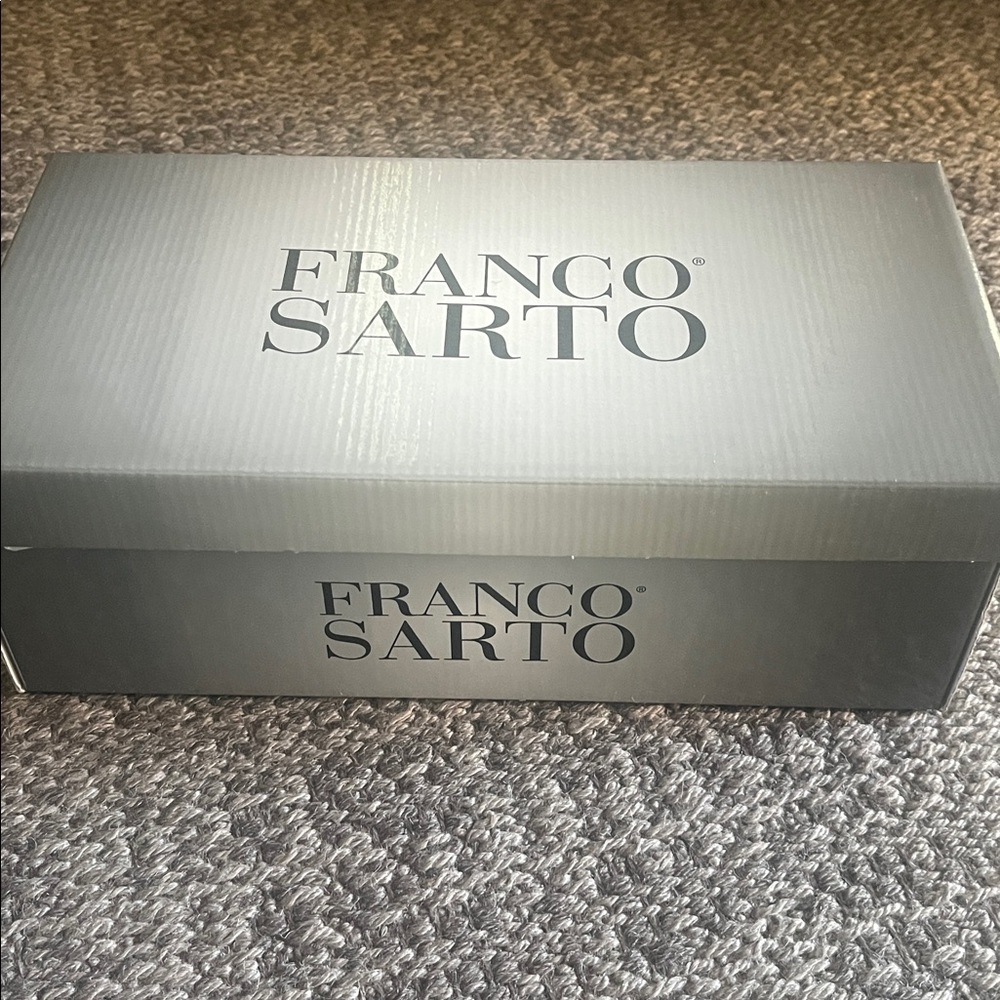 Franco Sarto Vibrant Red Pointed Mules - Picture 7 of 8